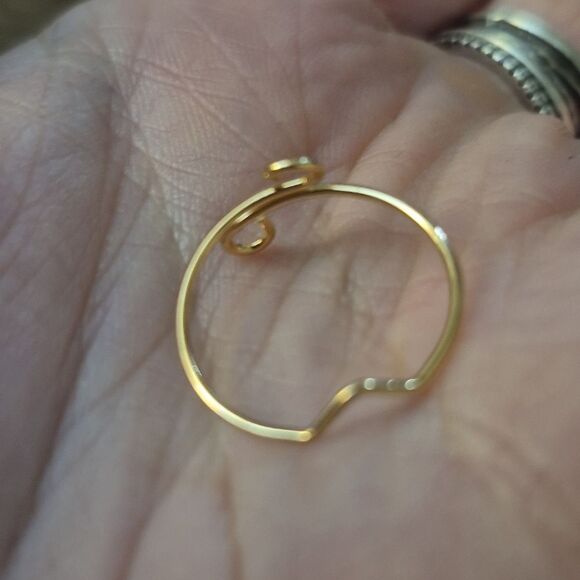 Simple & Dainty Gold Wire Spiral Wrap Ring - Minimalist  Adjustable Jewelry - Picture 6 of 7